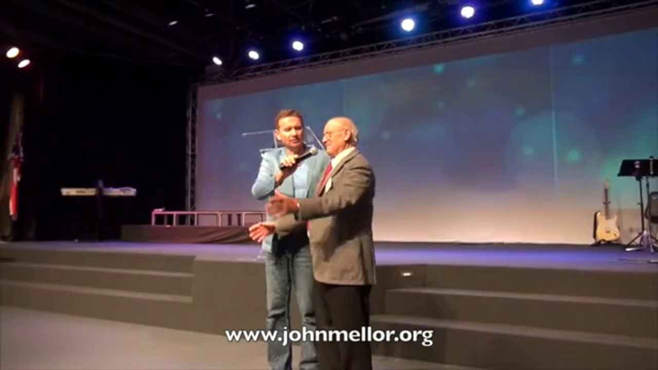 Healed by a handshake - John Mellor Australian Healing Ministry-psp