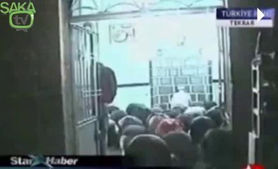 Cemaate Hızlı Namaz Kıldıran JET İmam Dayak Yedi