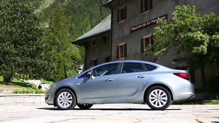 Essai Opel Astra berline (2014)
