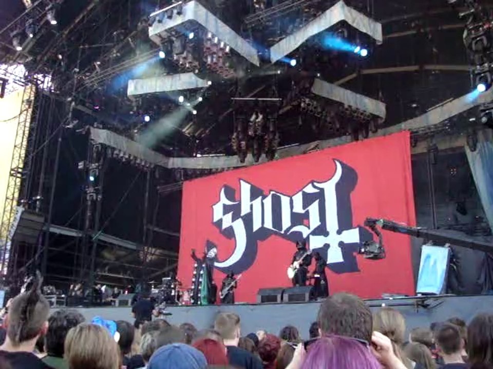 Ghost - Ritual - Main Square Arras 3 juillet 2014 .
