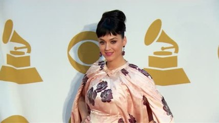 Katy Perry poursuivie en justice par un groupe de rap chrétien