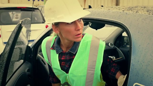 SIZE MATTERS 2 - Mike Ryan's Pikes Peak Castrol Oil Freightliner Race Truck