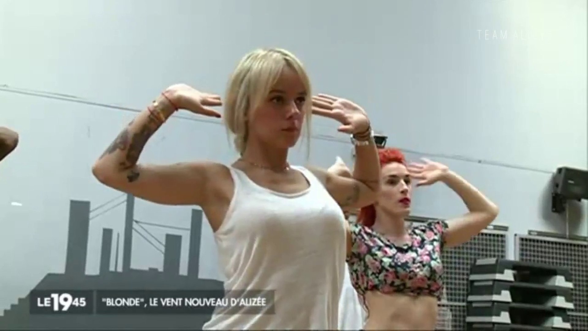 HD] Alizée "Blonde" Le_19.45 - Vidéo Dailymotion