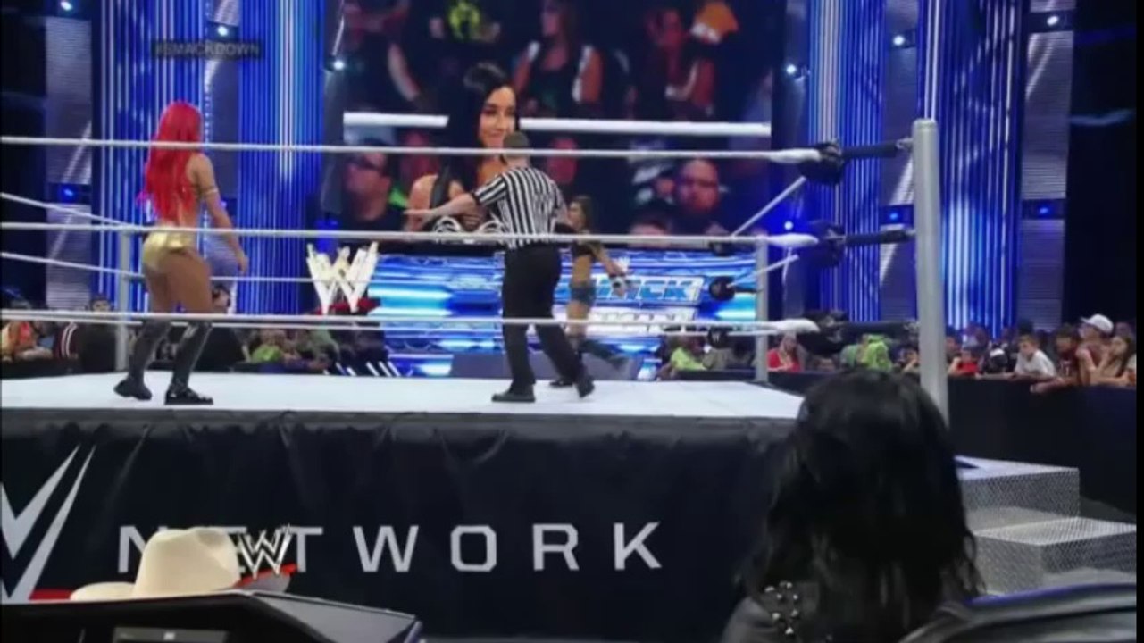 Eva Marie Vs AJ Lee