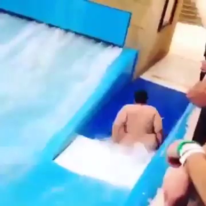 Hahahahah Pool fail