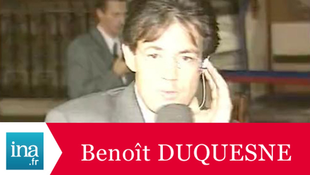 Benoît Duquesne à la poursuite de Jacques Chirac 1995 - Archive INA