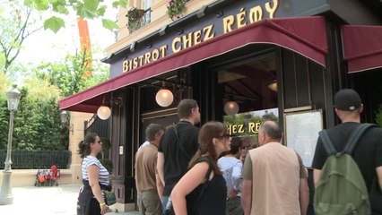 Disneyland Paris inaugure une attraction "Ratatouille"