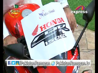 5th Iftari Load shedding,Roza Kushai & Ezzat Afzaee in #PakistanRamazan 4-7-2014 Part 7