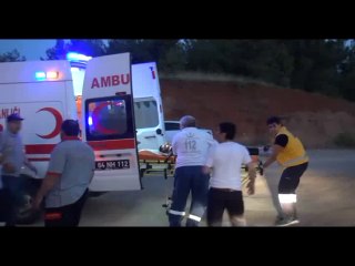 UŞAK’TA MEYDANA GELEN KAZADA 5 KİŞİ YARALANDI