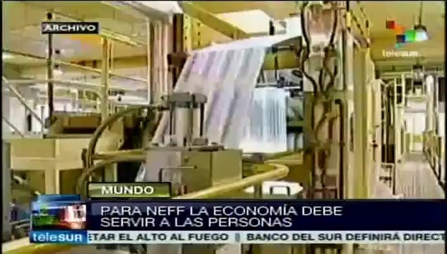 Afirma economista que neoliberalismo mata a más gente que las guerras