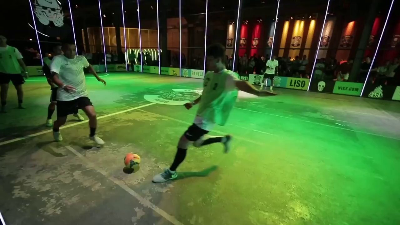 Raise your game. #riskeverything