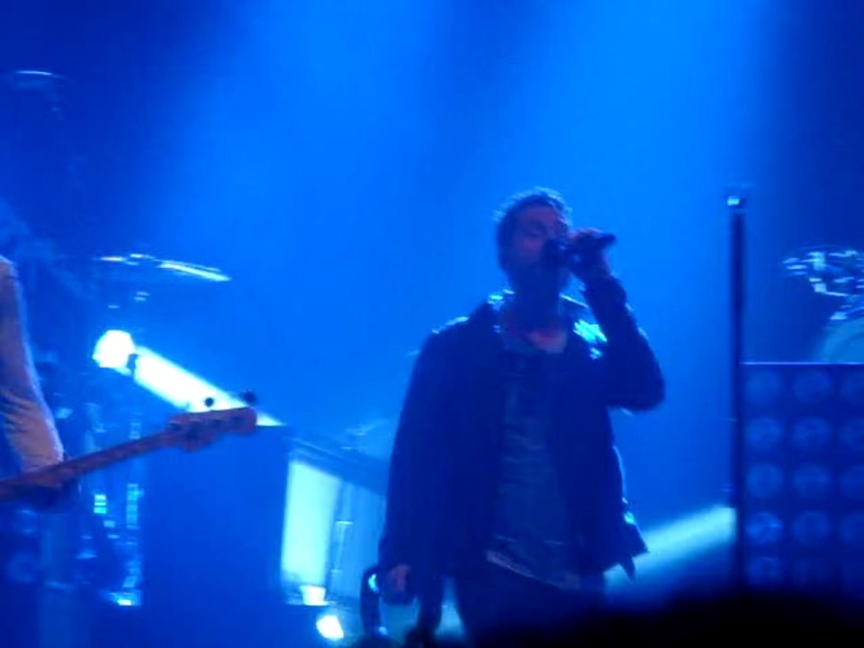 OneRepublic - Seven Nation Army