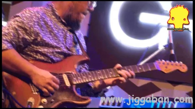 บอย ปกรณ์ Superstars - Grand Opening Groove @ Centralworld