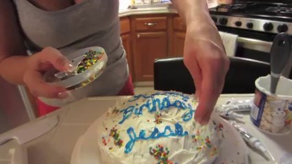 BALLOON CAKE PRANK by NEW UNLIMITED PRANK FULL HD