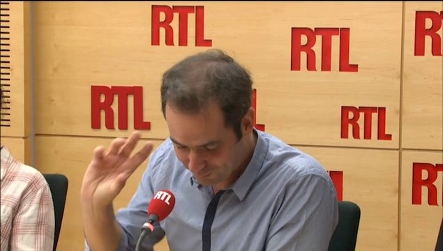 Tanguy Pastureau : Valls se prend pour James Dean