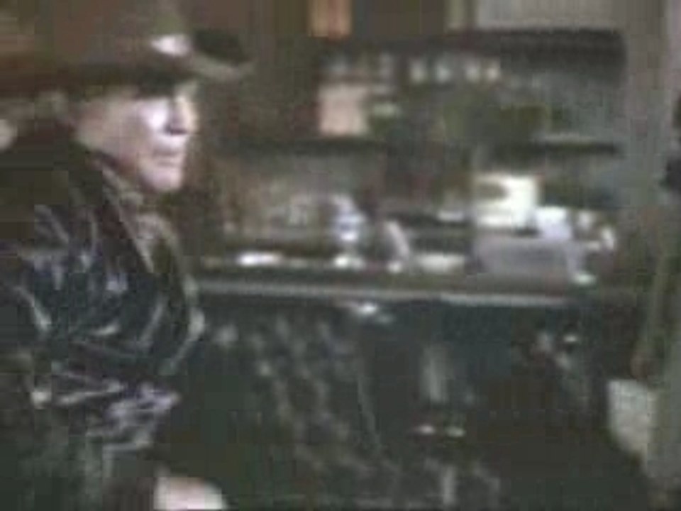 Lhomme Qui Tombe A Pic -