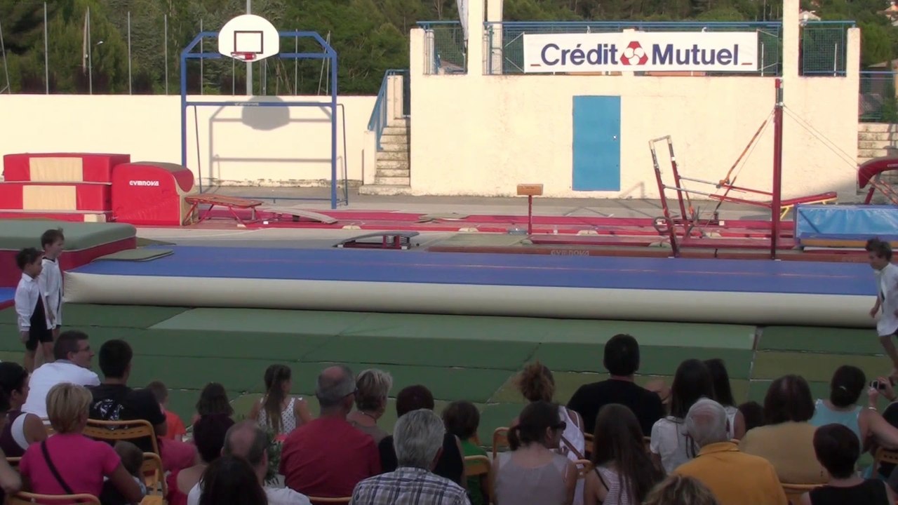 Gala 2014 : C'est pas Sorcier -  Groupe de loisir