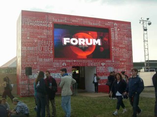 Kiss Kiss Bank Bank - Vincent Ricordeau - Solidays 2014