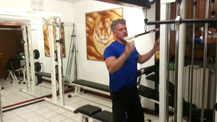 Pulley Alto con Trazibar di Roberto Eusebio