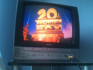 Opening to my 2011 Bluray of Rise of the planet of the apes 7/5/14