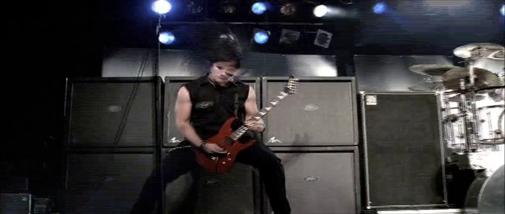 Trivium - Pull Harder On The Strings Of Your Martyr HD (MUSIC VIDEO)