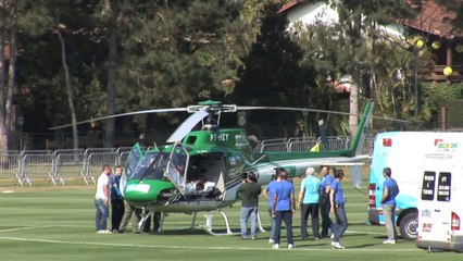 Brasil 2014 - Neymar abandona la concentración en helicóptero