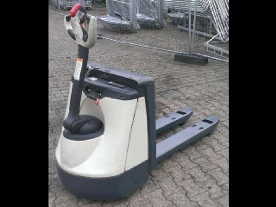 Crown WP2300 Series Pallet Truck Parts Catalog Manual INSTANT DOWNLOAD