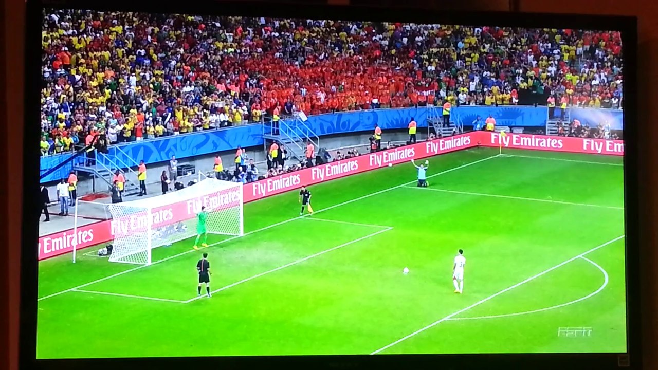 Tim Krul subconsiously influencing Costa Rica penalty takers