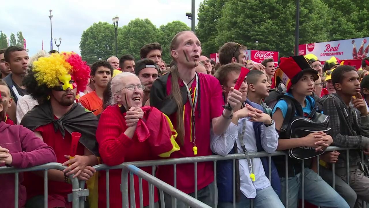 Higuain fires Argentina into World Cup semis