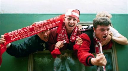 Pijani Debile wykrzykują 'Legia Kurwa!' o 5 rano 06-07-2014