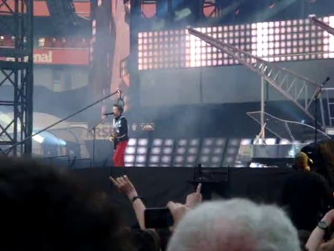 Muse - Supermassive Black Hole