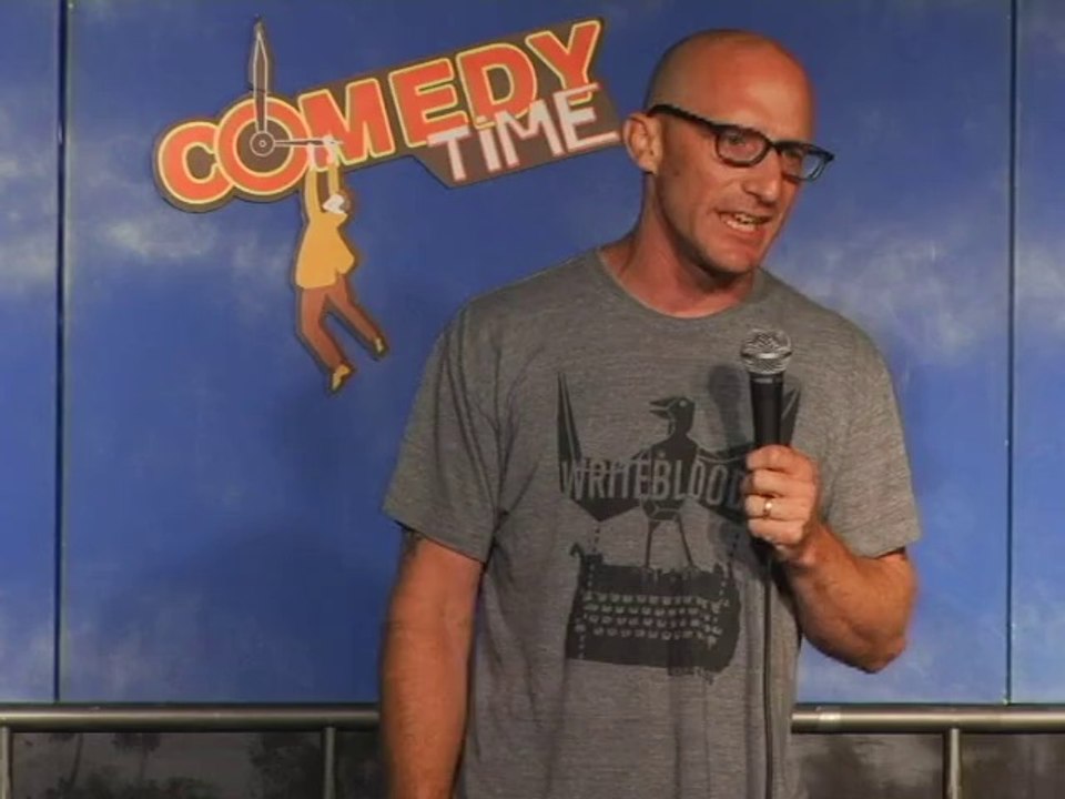 Buzzy Enniss: Stand-Up Comedy