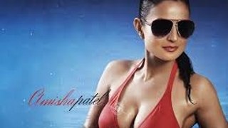 Sexy Ameesha Patel | Biography