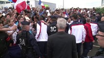World Cup: French fans welcome Les Bleus home