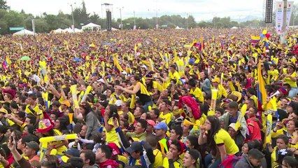 Jogadores colombianos têm festa em Bogotá