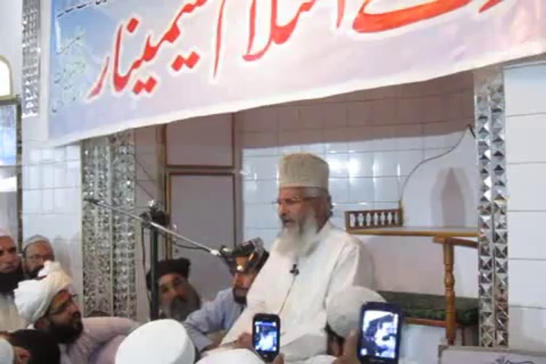 اسلام اباد؛ حصہ اول: شہداے اسلام سمینار سے قائد اہلسنت مولانا محمد احمد لدھیانوی حطاب کر رہے ہے