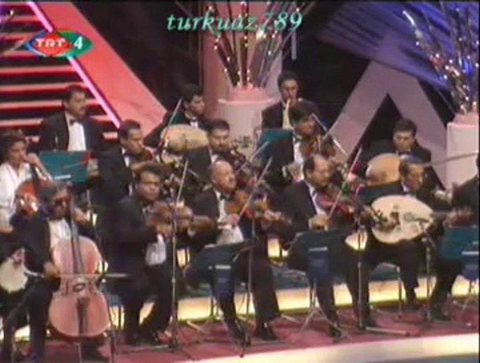 Tülin KUŞOĞLU-Yolları Gurbete Bağlayan Dağlar