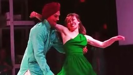 Ethnic Mila Kunis & Ashton Kutcher Wear DHOTI KURTA To Perform