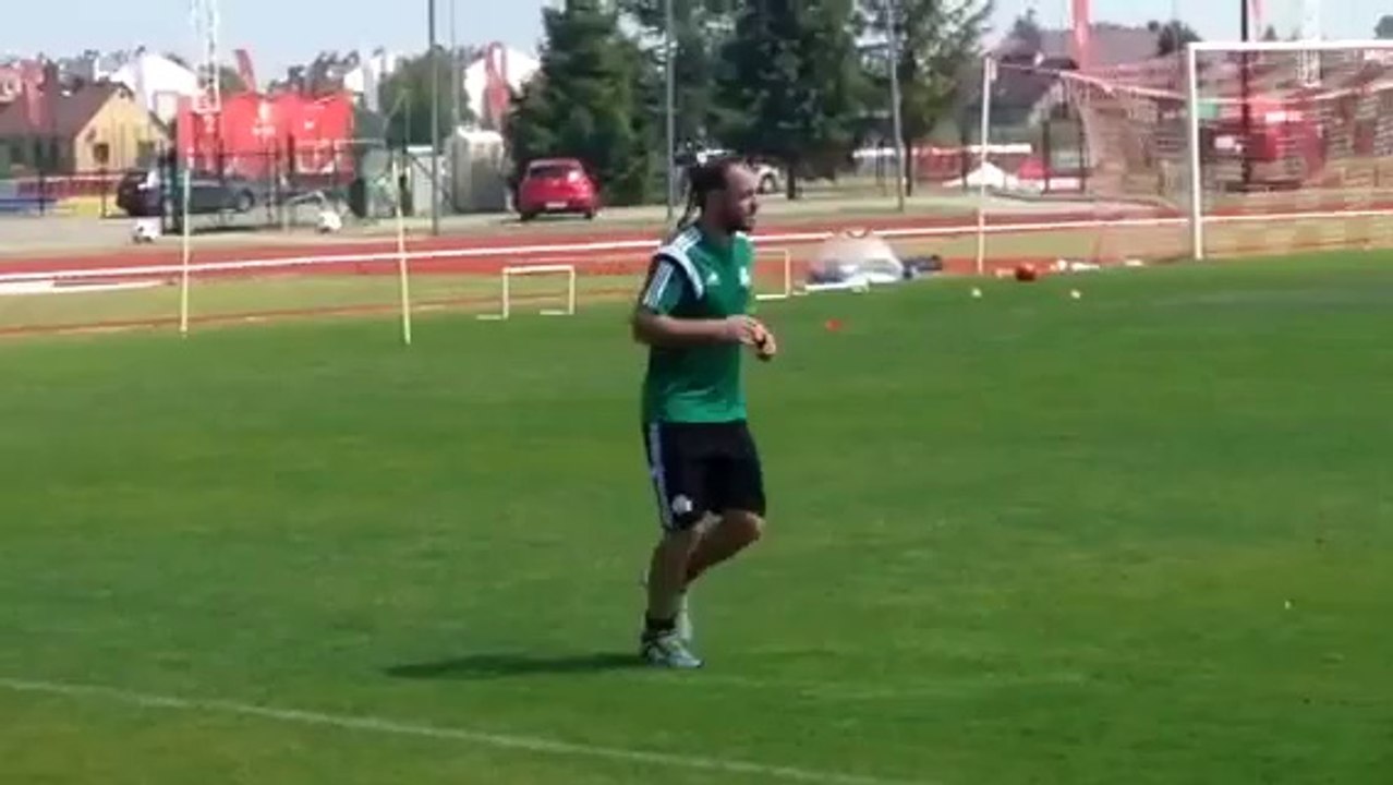 Ο Μπούρμπος στην προπόνηση του Παναθηναϊκού