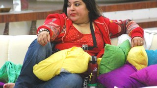 'Mrs. Loudmouth' Dolly Bindra | Bollywood Biography