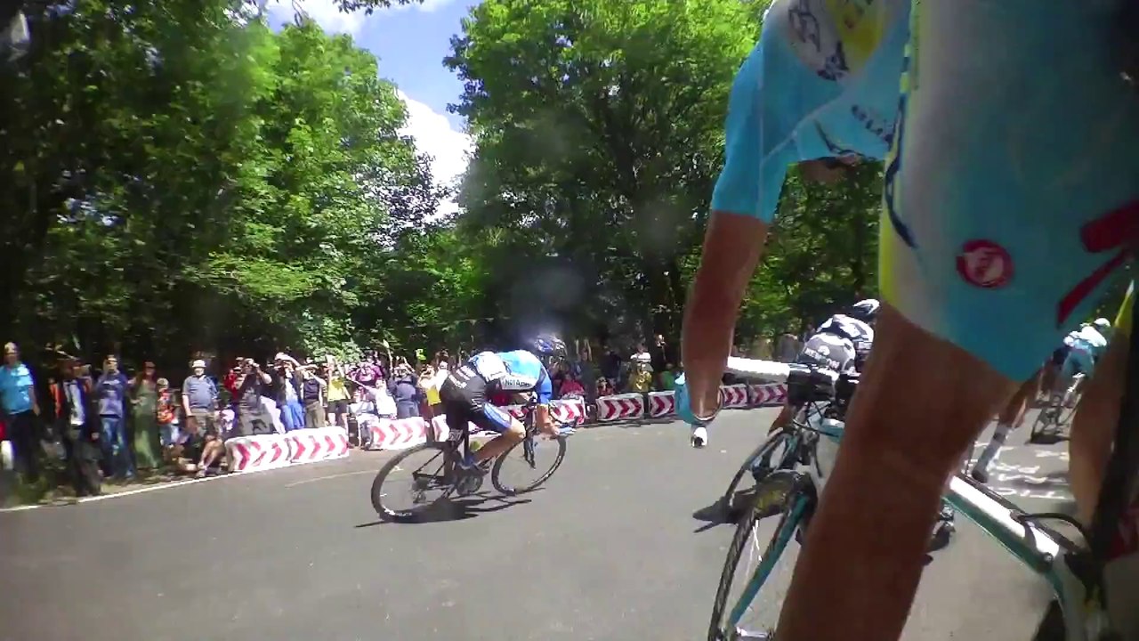 EN - On-board camera: Team ORICA – GREEN EDGE / Team LAMPRE MERIDA - Stage 2 (York > Sheffield)