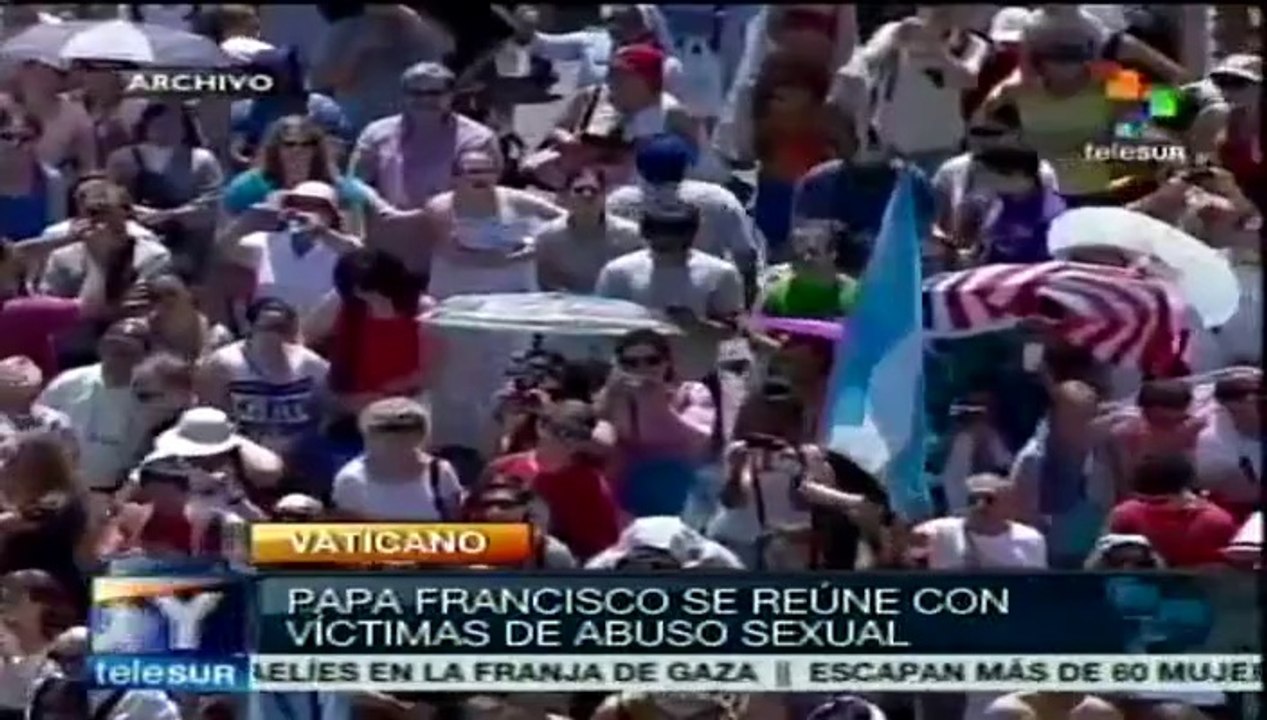 Recibe Papa Francisco a víctimas de abuso sexual