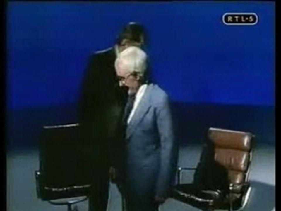 Benny Hill - Gangsters