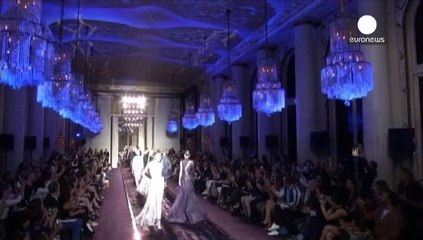 Versace abre la Semana de la Alta Costura de París