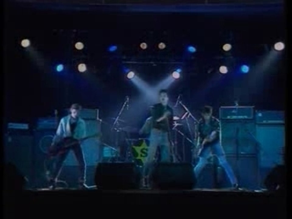 LES SHERIFF jouer avec le feu (1987)