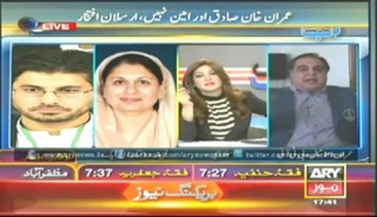 Exchange of harsh words between Arsalan Iftikhar & Imran ismail PTi in a Live Show