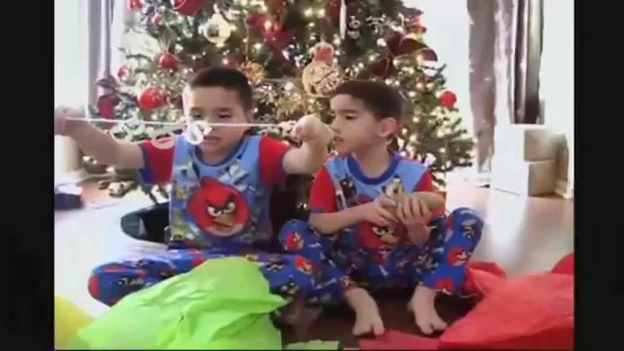 Noelde Kötü Hediye Alan Çocukların Dramı