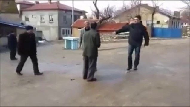 Dedelerin Kavgası... GÖZLERİMDEN YAŞ GELDİ YA LAA