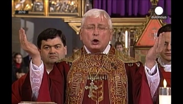 Papa Francesco: chiedo perdono per gli abusi del clero