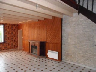 MATHA-IMMO - Maison charentaise à vendre - Ref M686